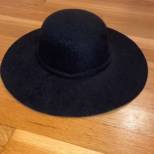 Womens hat